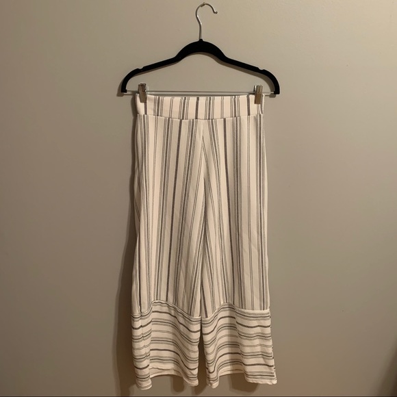 Pretty Little Thing Striped Pants Size S/M - Picture 1 of 2